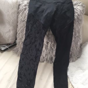 Black vin Mia leggings